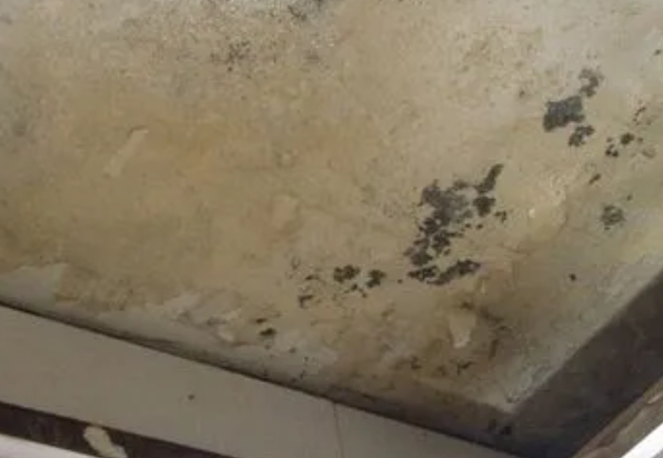 郸城阳台漏水维修公司分享下郸城卫生间渗水维修需要注意哪些问题。